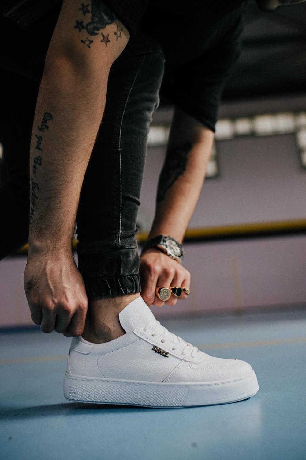 unisex sneakers on fbazaar 1-year warranty